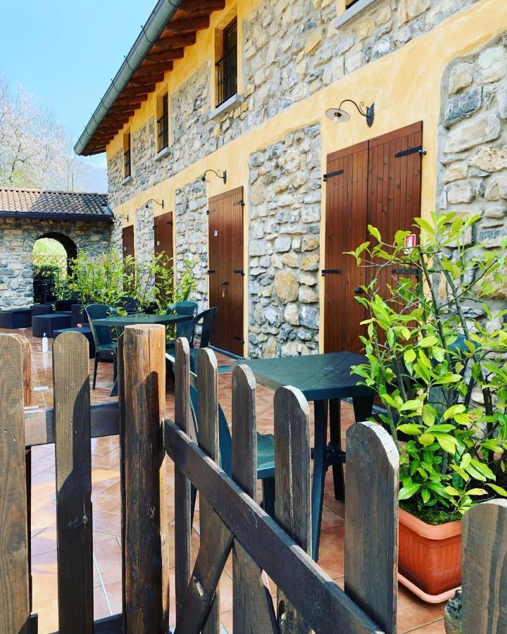 Agriturismo Il Talento Nella Quiete Castiglione d'Intelvi Luaran gambar