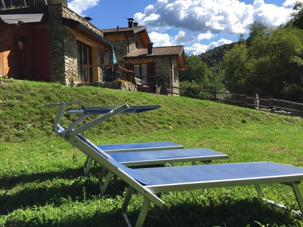 Agriturismo Il Talento Nella Quiete Castiglione d'Intelvi Luaran gambar