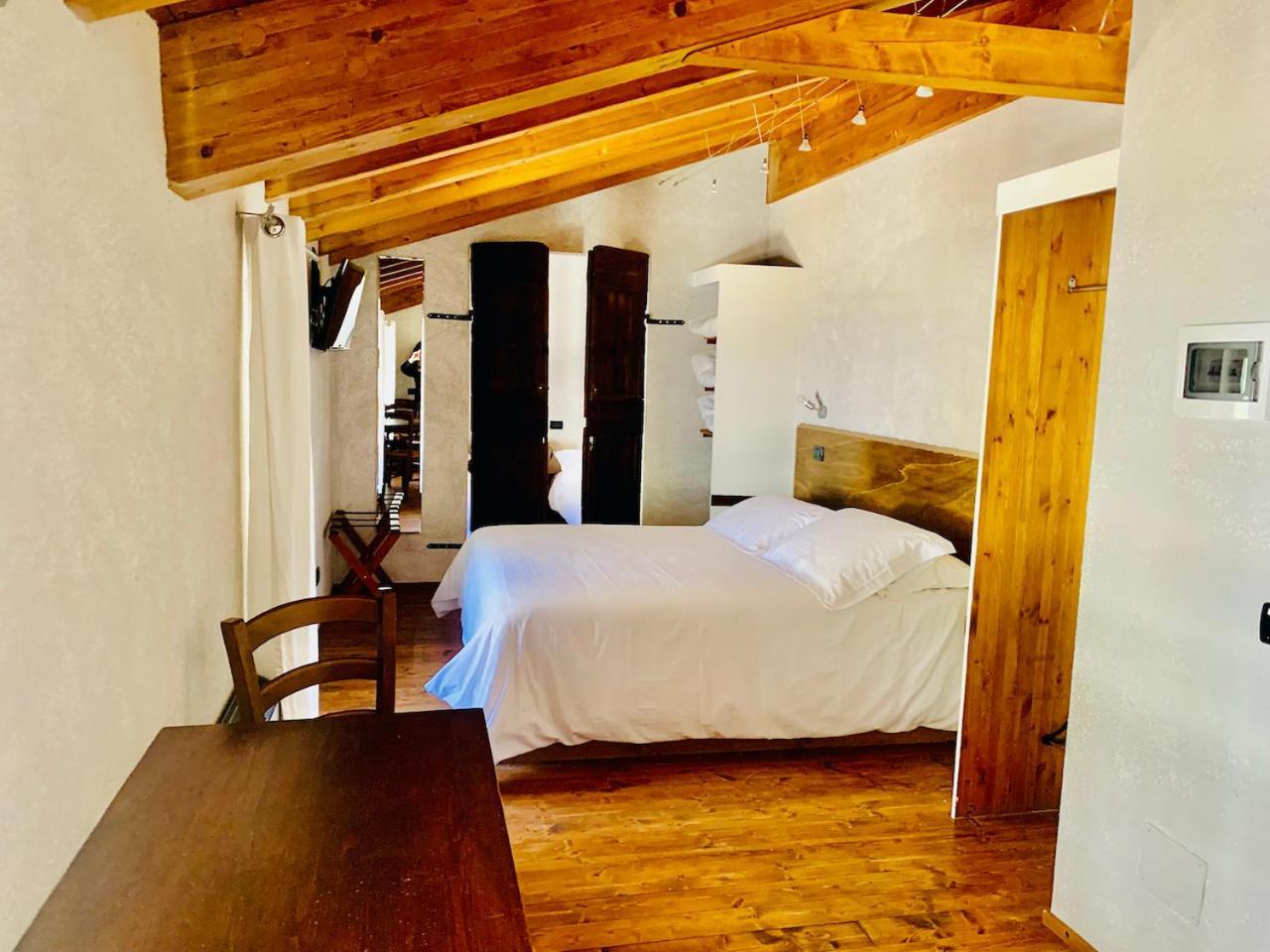Agriturismo Il Talento Nella Quiete Castiglione d'Intelvi Luaran gambar
