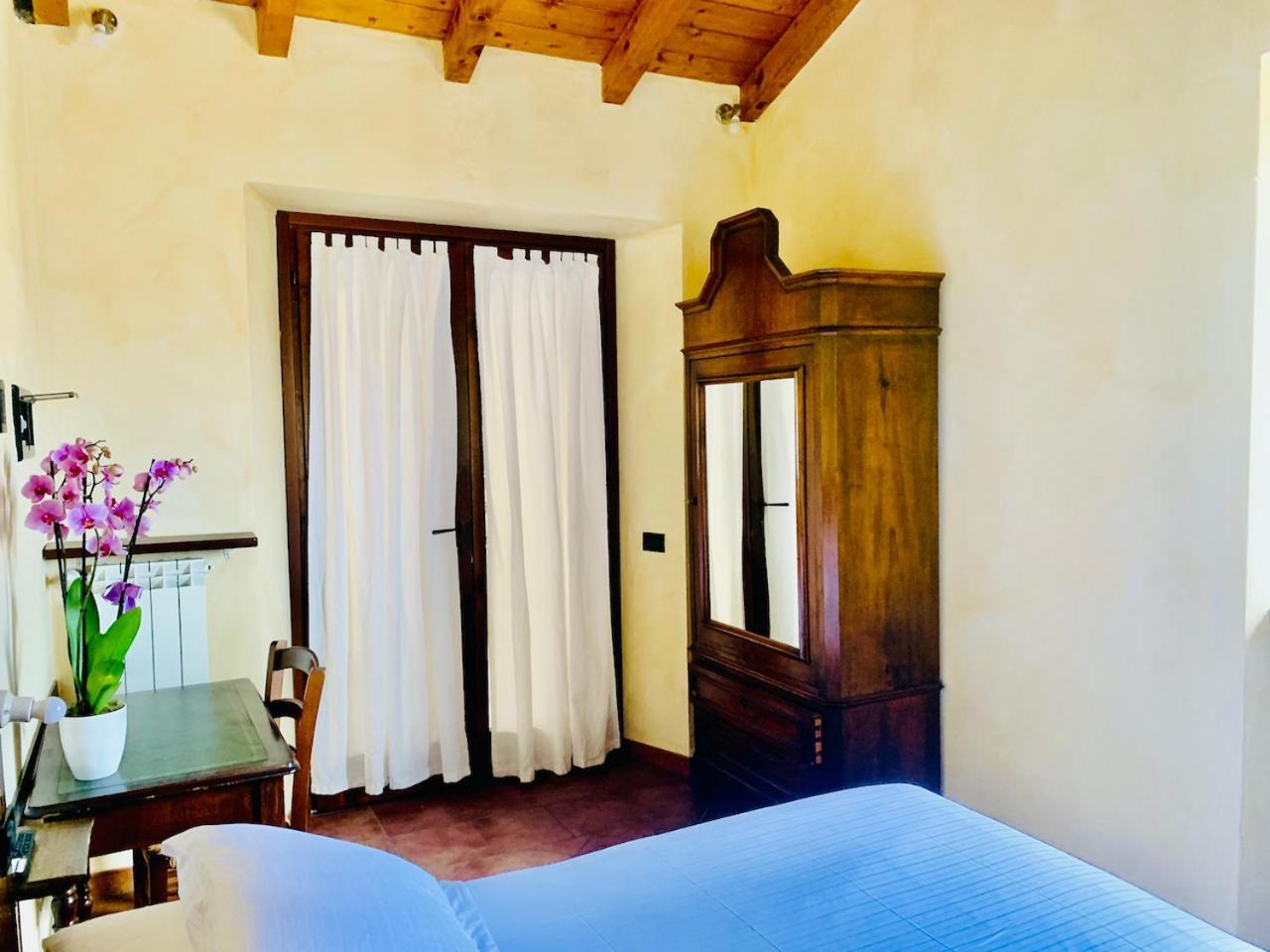 Agriturismo Il Talento Nella Quiete Castiglione d'Intelvi Luaran gambar