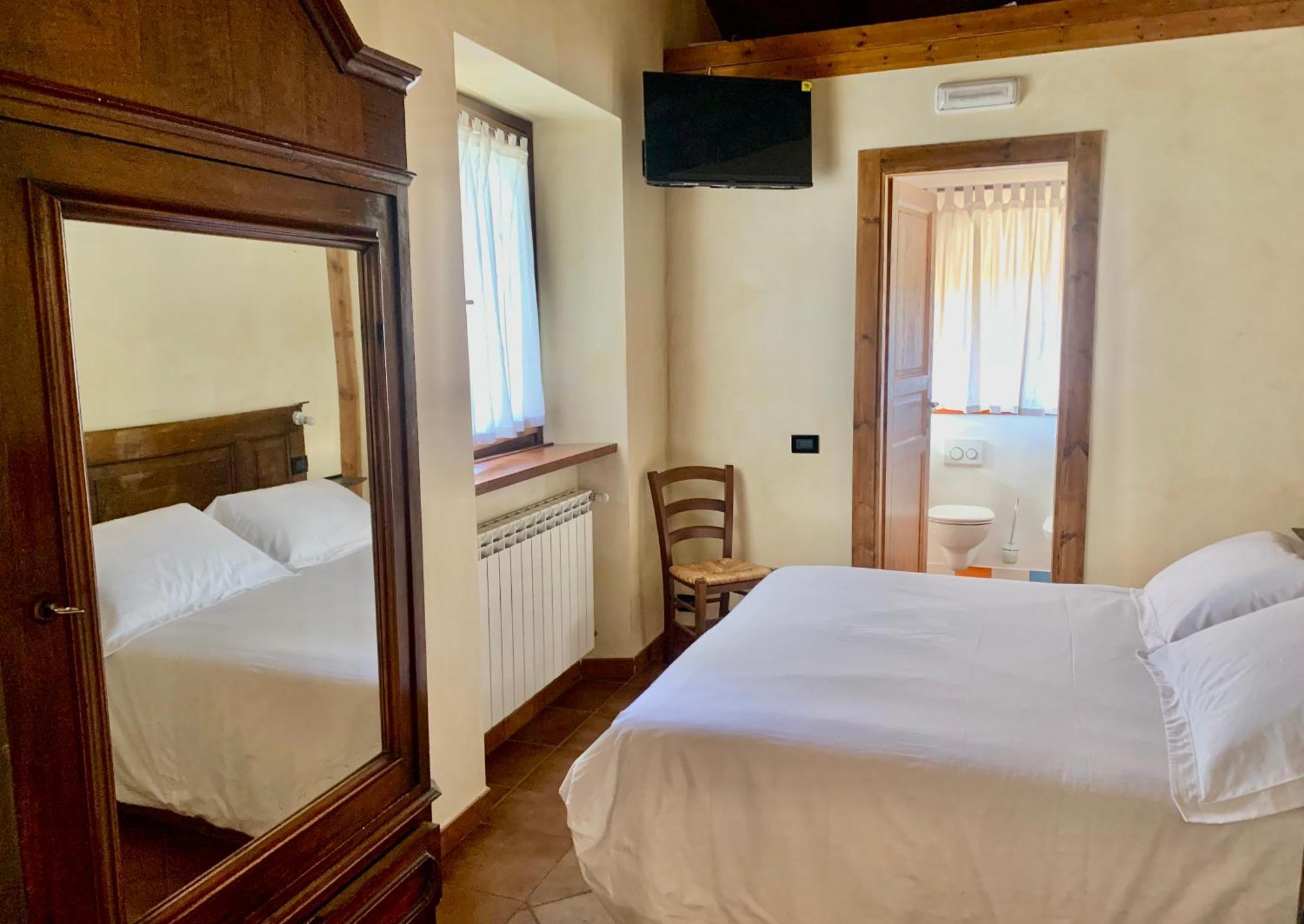 Agriturismo Il Talento Nella Quiete Castiglione d'Intelvi Luaran gambar